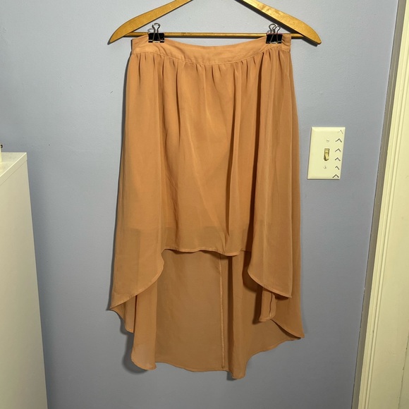 🦋Forever 21 high low skirt🦋 - Picture 1 of 5